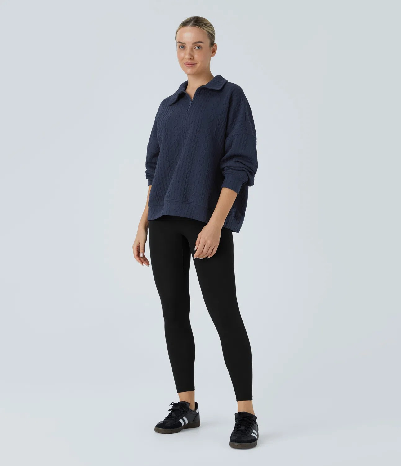 Casual knit sweatshirt