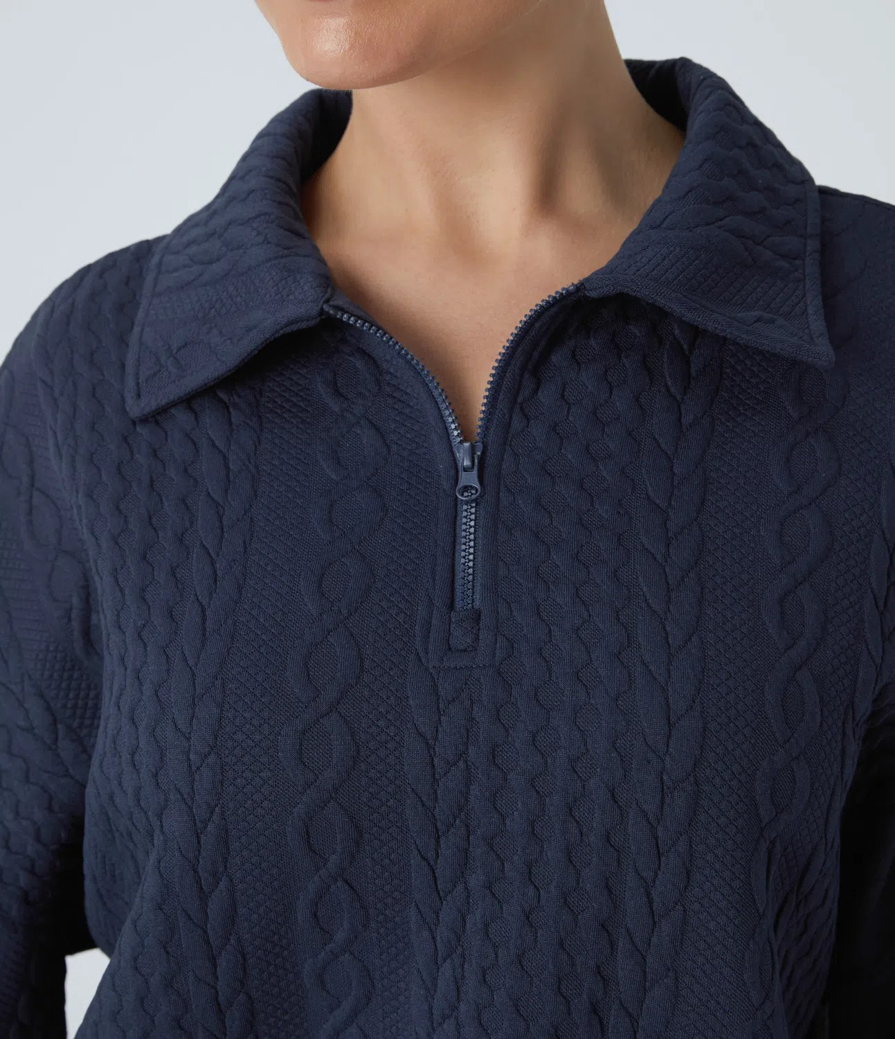 Casual knit sweatshirt