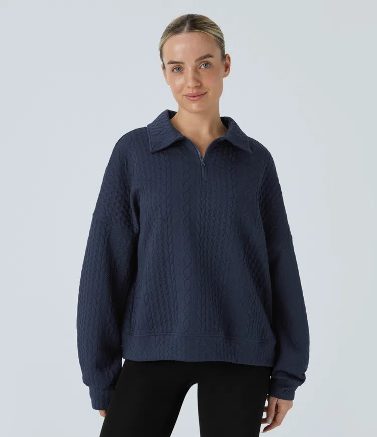 Casual knit sweatshirt